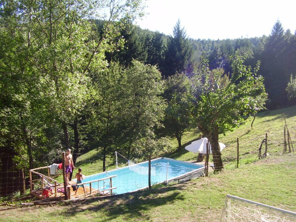 Appartement Casale Camalda à Serravalle  Extérieur photo