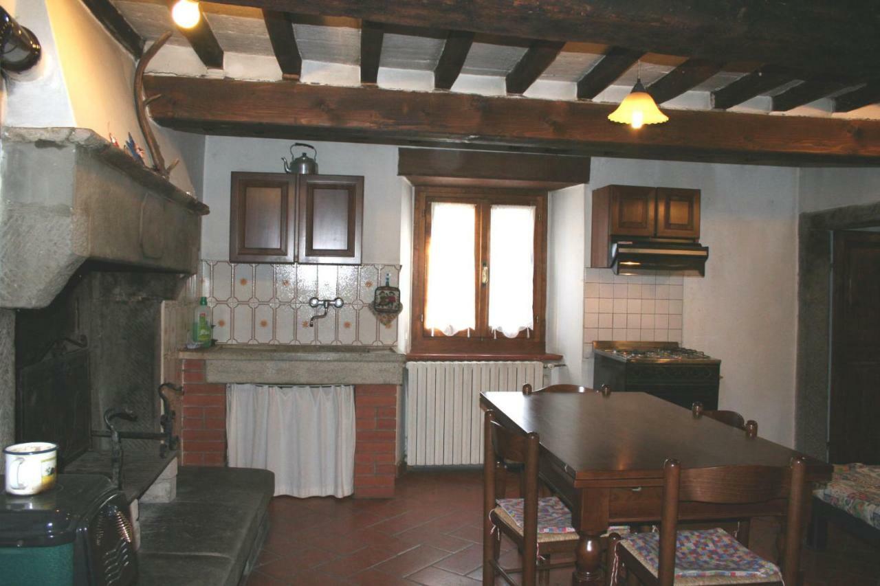Appartement Casale Camalda à Serravalle  Extérieur photo